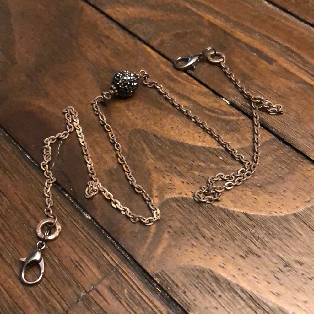 Henri Bendel mask holder